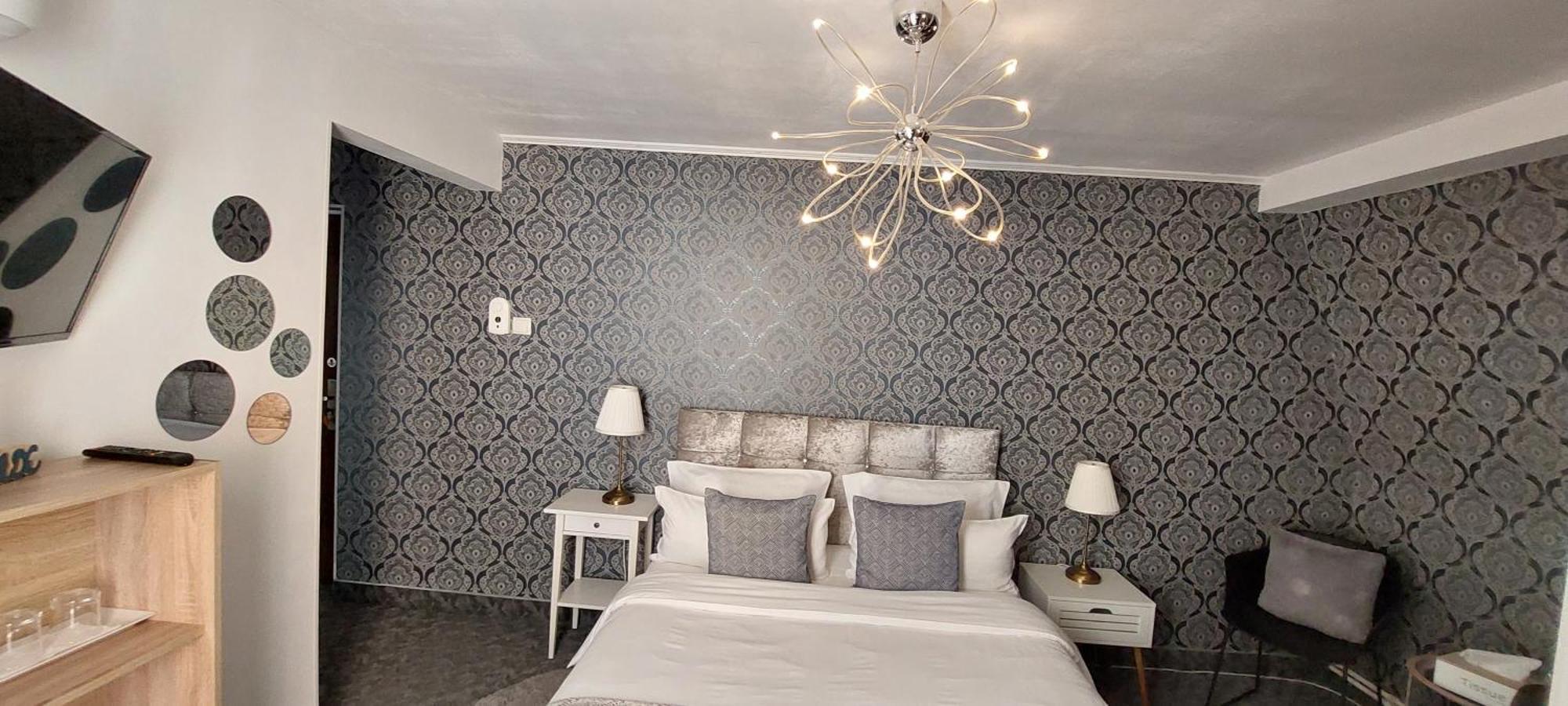 Harmony House Ξενοδοχείο Târgu Jiu Εξωτερικό φωτογραφία