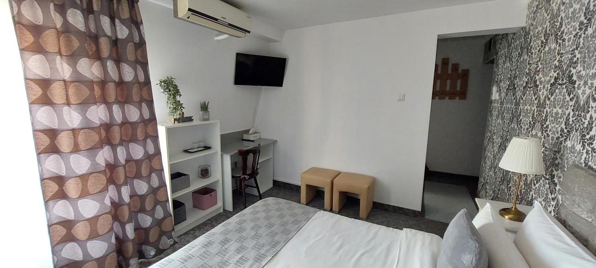 Harmony House Ξενοδοχείο Târgu Jiu Εξωτερικό φωτογραφία
